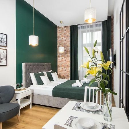 Beautiful Cracow Apartments By Cozyplace Krakow Luaran gambar