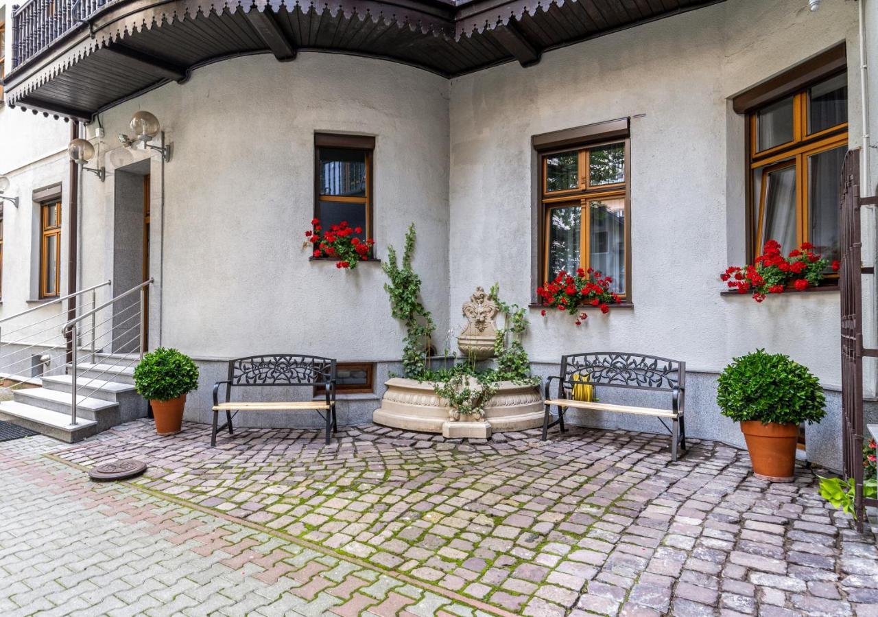Beautiful Cracow Apartments By Cozyplace Krakow Luaran gambar