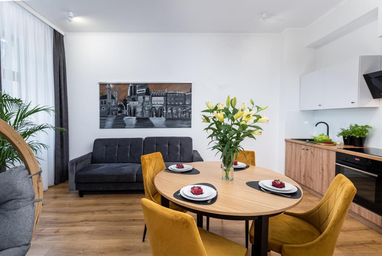 Beautiful Cracow Apartments By Cozyplace Krakow Luaran gambar
