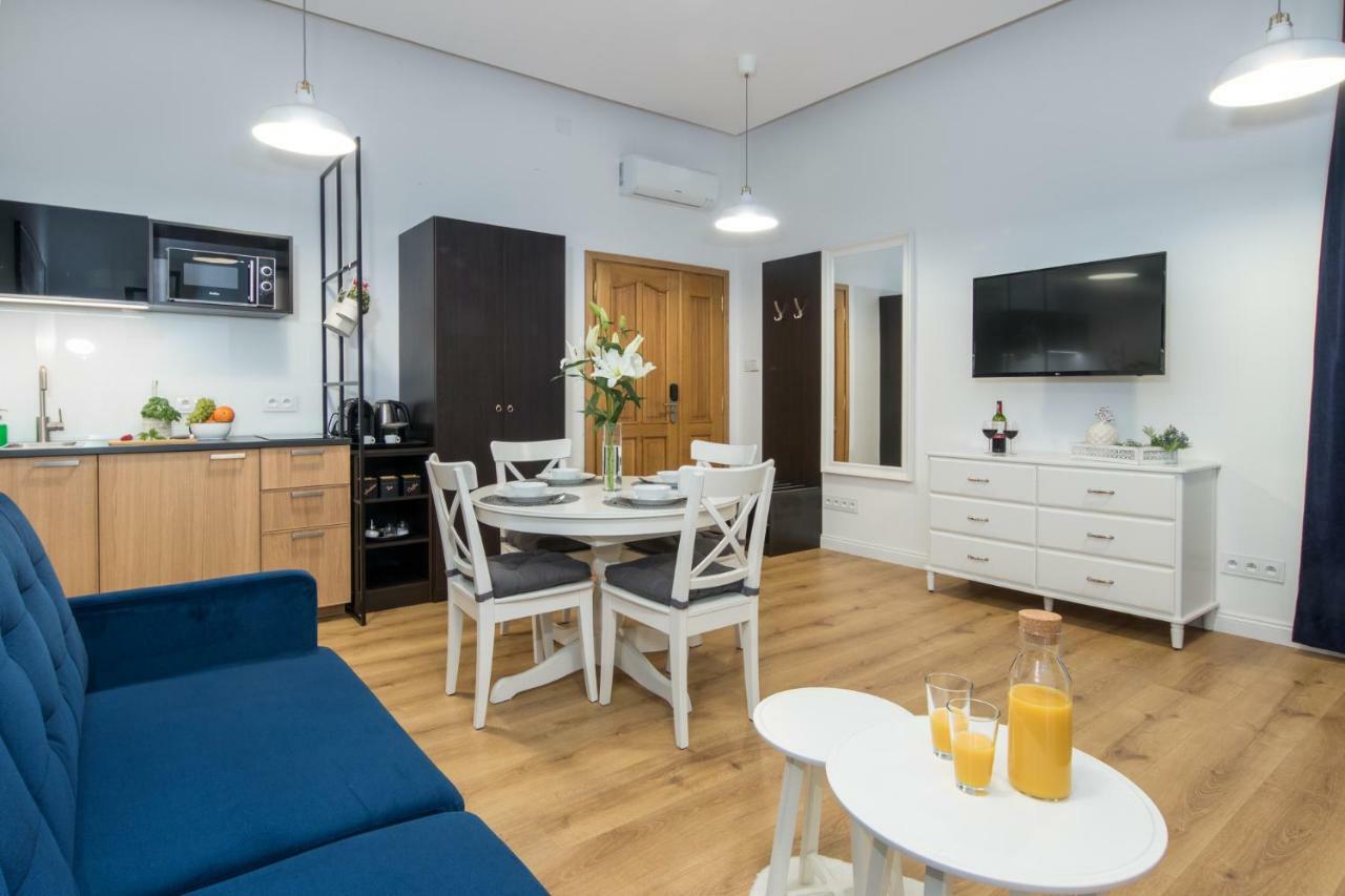 Beautiful Cracow Apartments By Cozyplace Krakow Luaran gambar