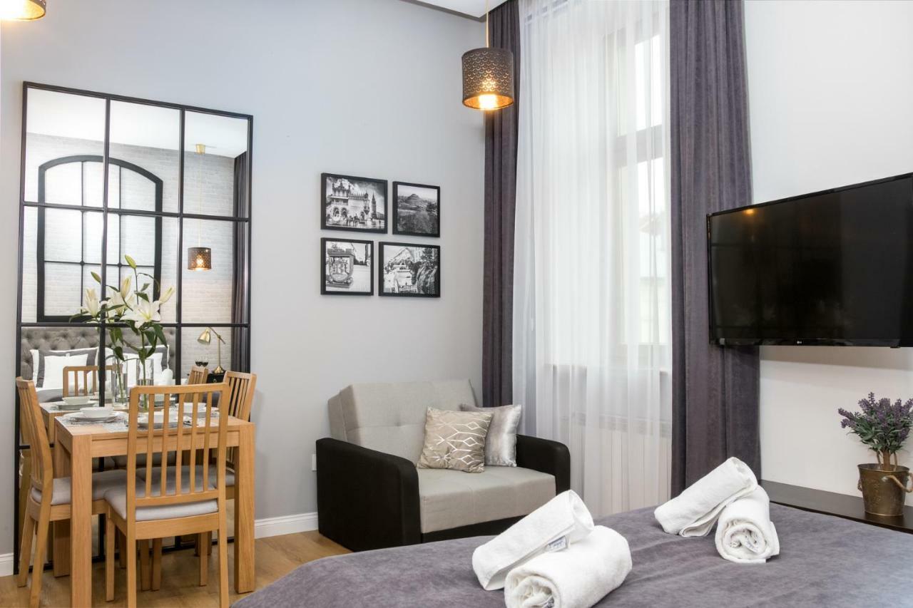 Beautiful Cracow Apartments By Cozyplace Krakow Luaran gambar